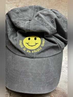 Forest Gump Bubba Gump Shrimp Co Stupid isas Stupid does Black Hat Smile Graphic